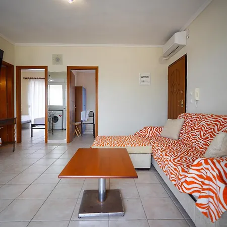 Poseidon Seaside By Golden Host Apartment *